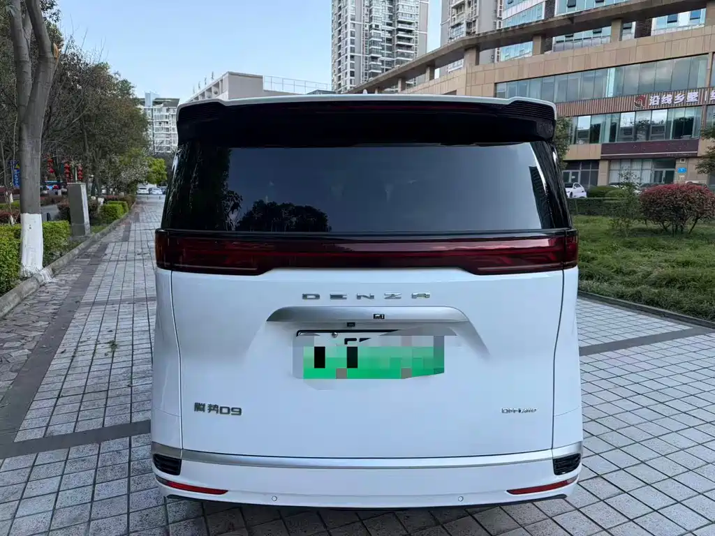 Denza D9 2022 DM-i 970 four-wheel drive flagship model купить на сайте DeffCars