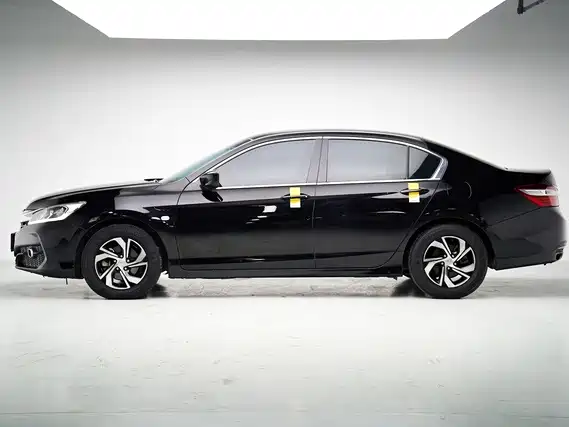 Accord 2016 2.0L Comfort Edition купить на сайте DeffCars
