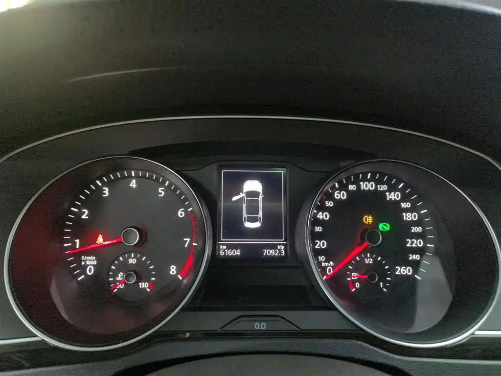 Magotan 2018 facelift 330TSI DSG luxury model купить на сайте DeffCars