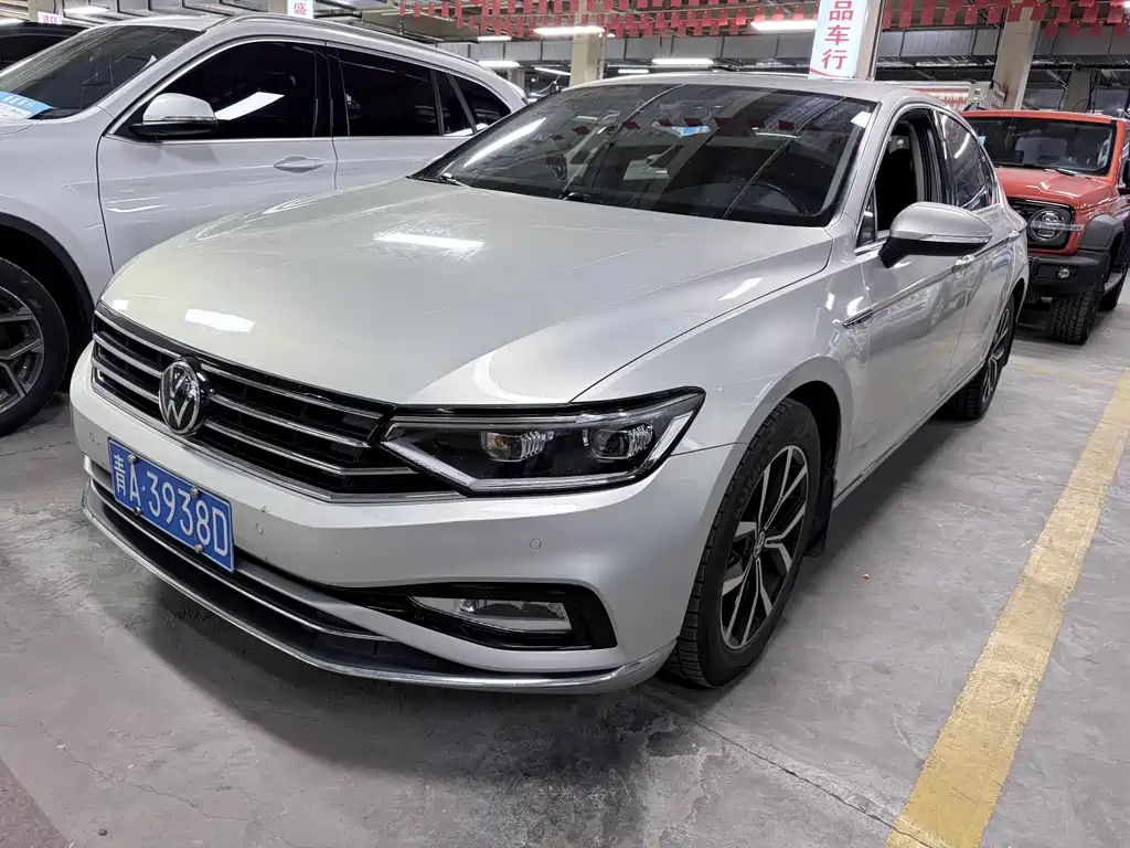 Magotan 2021 330TSI DSG 30th Anniversary Edition купить на сайте DeffCars