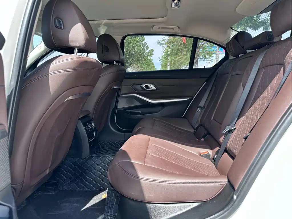 BMW 3 Series 2023 320Li M Sports Package купить на сайте DeffCars