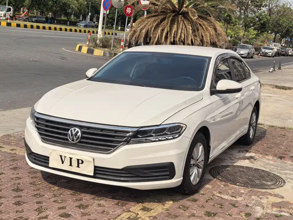 Lavida 2022 1.5L automatic fashion version купить на сайте DeffCars