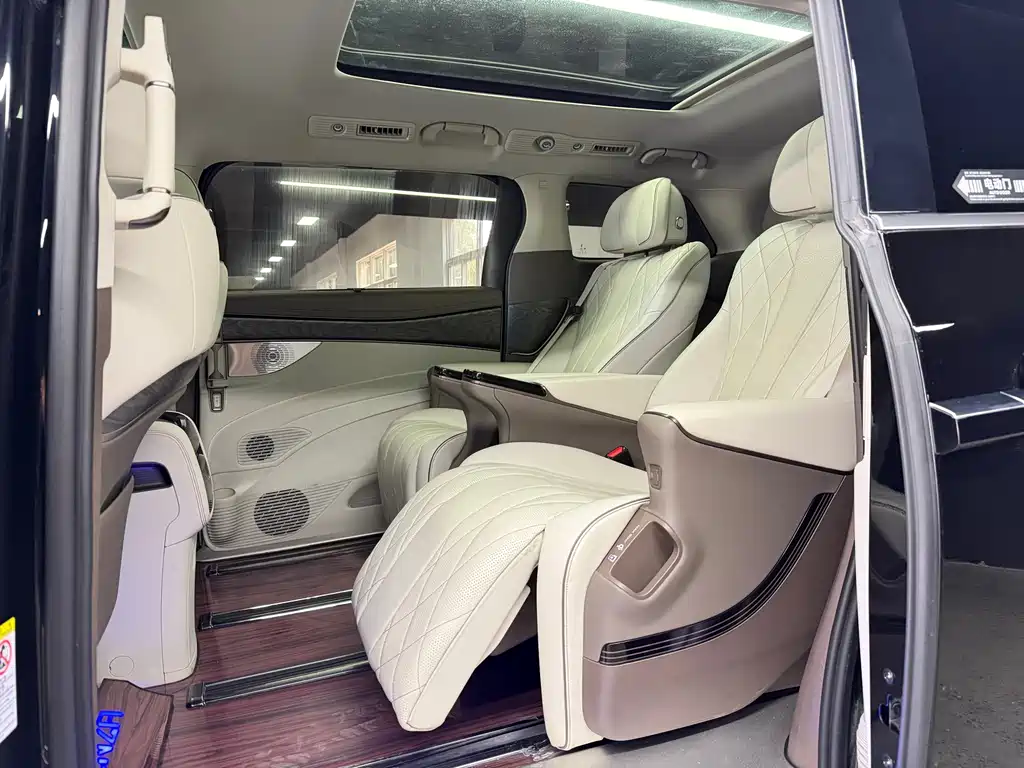 Denza D9 2022 DM-i 1040 Premium Type купить на сайте DeffCars