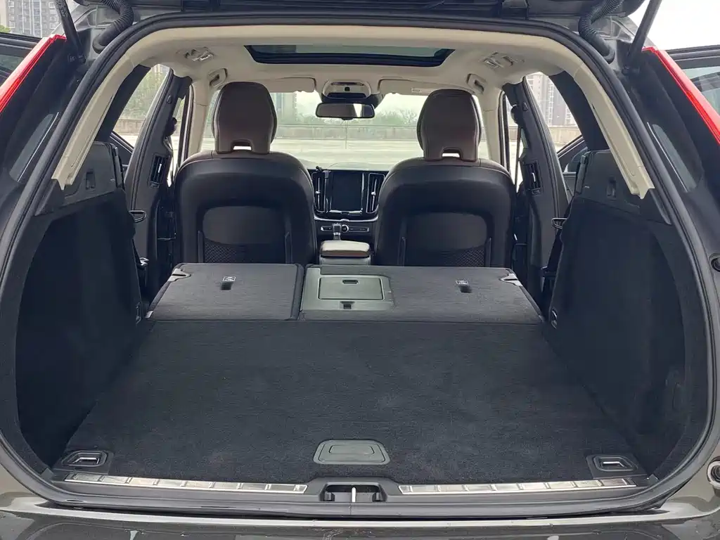 Volvo XC60 2019 T5 Four-wheel Drive Smart Edition National VI купить на сайте DeffCars
