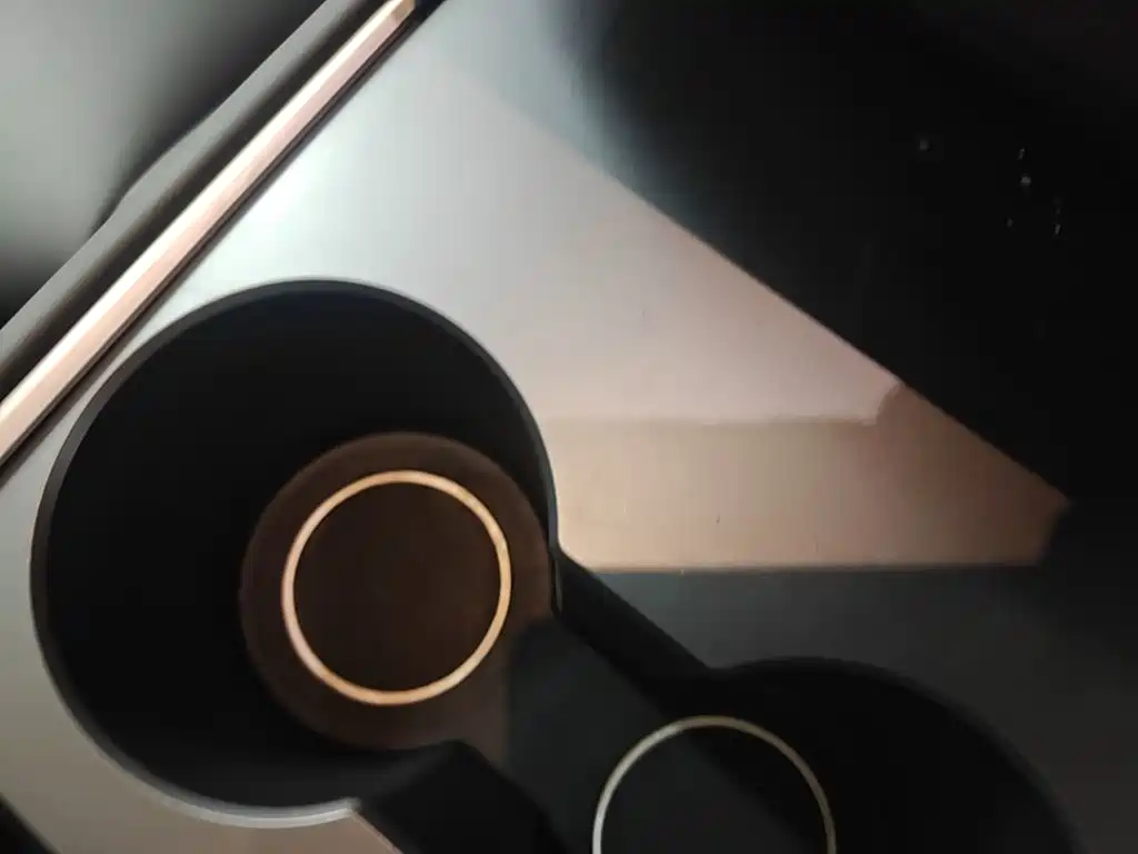 Model Y 2022 facelift rear-wheel drive version купить на сайте DeffCars