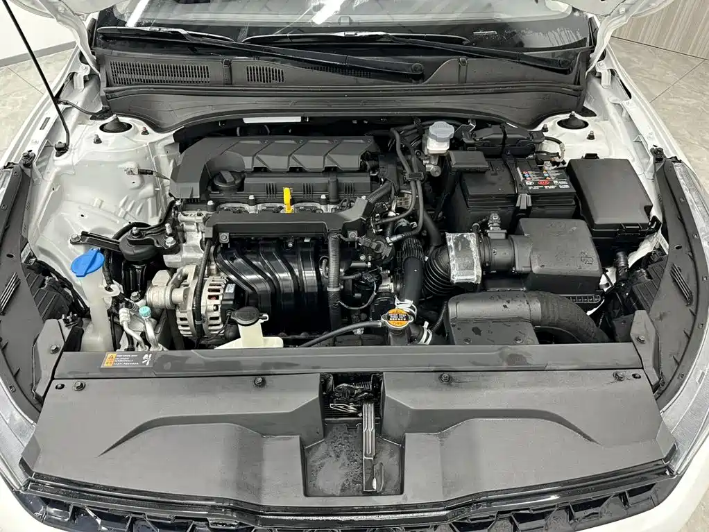 Kia K3 2023 1.5L CVT Deluxe Edition купить на сайте DeffCars