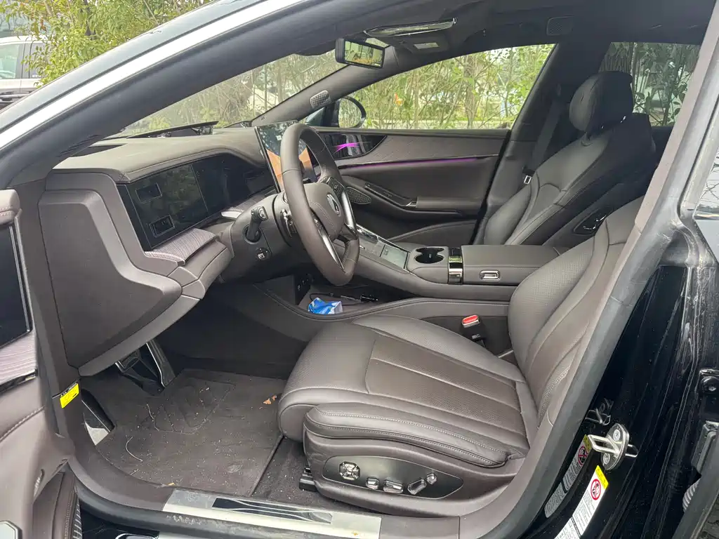 Denza Z9 2024 1100km four-wheel drive Max version купить на сайте DeffCars