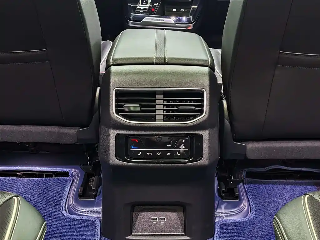 Lanjing 2022 380TSI four-wheel drive flagship Shengjing Edition 6 seats купить на сайте DeffCars