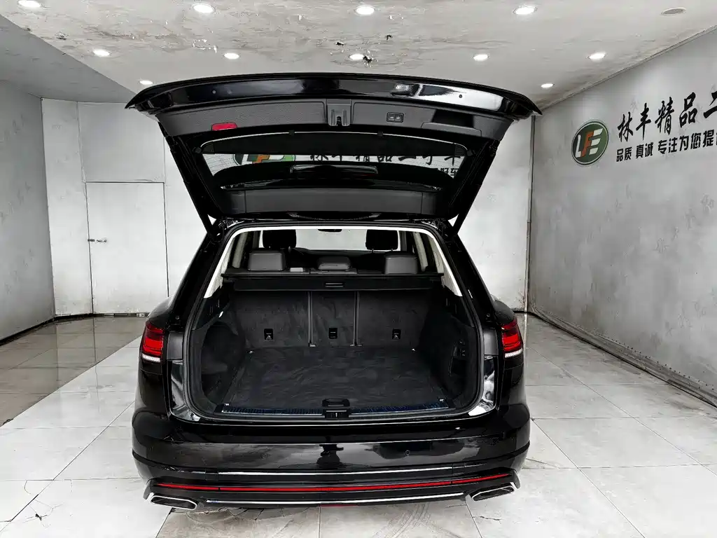 Touareg 2019 3.0TSI Ruifeng Edition National V купить на сайте DeffCars