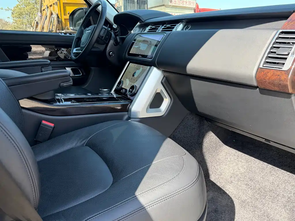 Range Rover 2020 3.0 L6 Legend Edition купить на сайте DeffCars