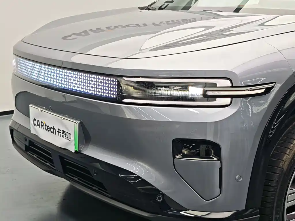 Changan Qiyuan E07 2025 pure electric four-wheel drive 90kWh Ultra high-performance version купить на сайте DeffCars
