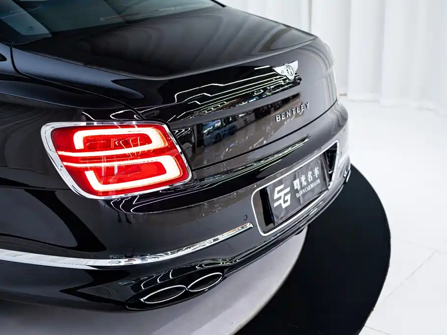 Flying Spur 2024 4.0T V8 Yadu Edition купить на сайте DeffCars