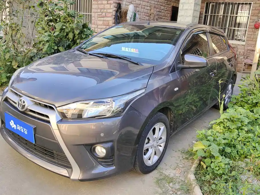 YARiS L 2015 1.5G automatic sunroof special edition купить на сайте DeffCars