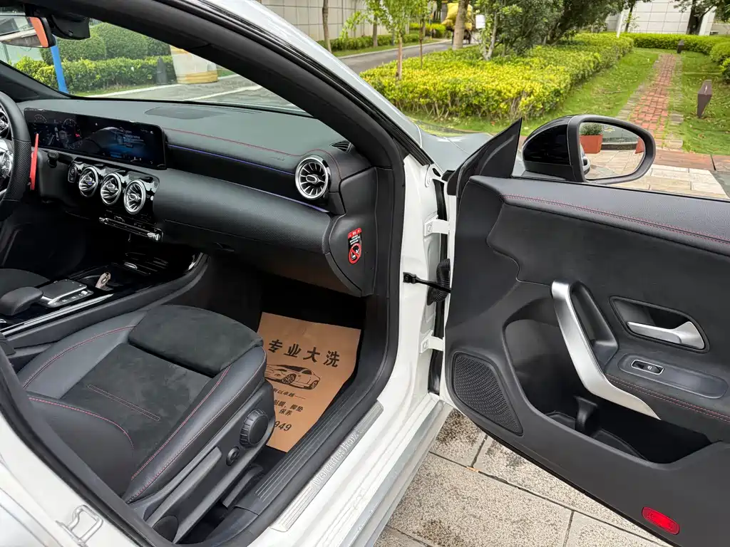 Mercedes-Benz CLA imported 2021 CLA 200 купить на сайте DeffCars