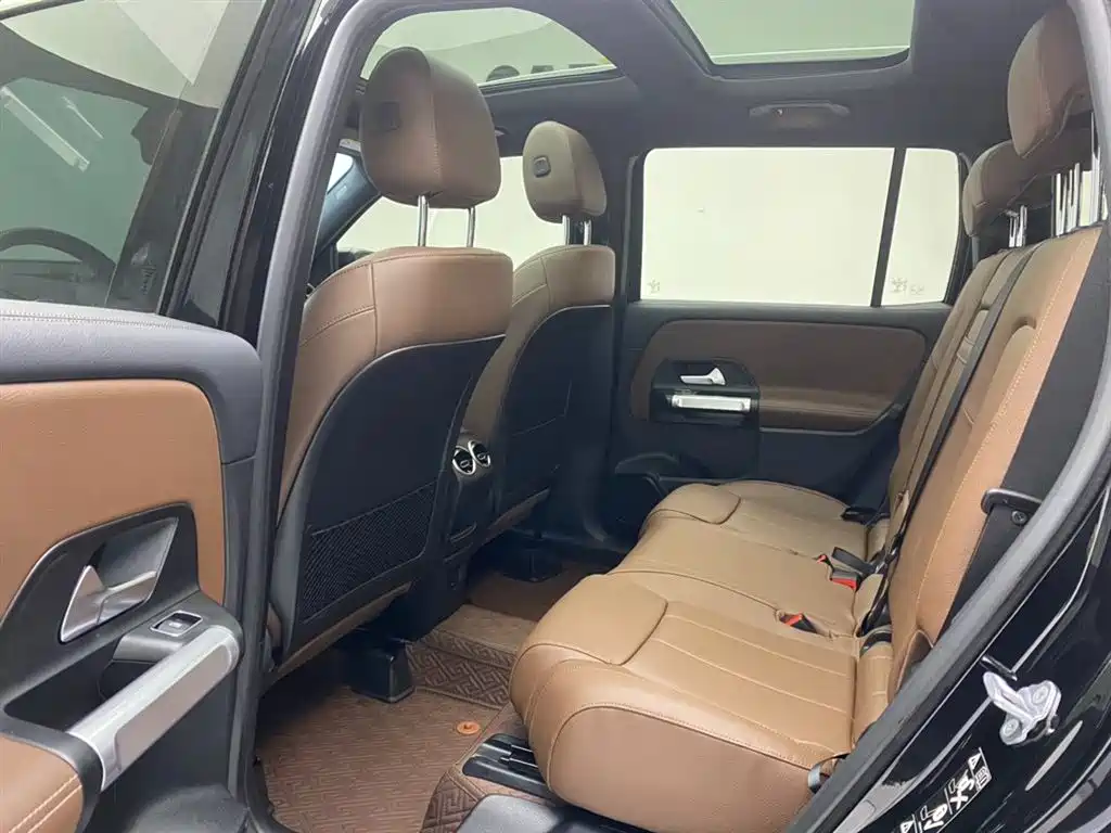 Mercedes-Benz GLB 2023 GLB 200 Fashion Model купить на сайте DeffCars