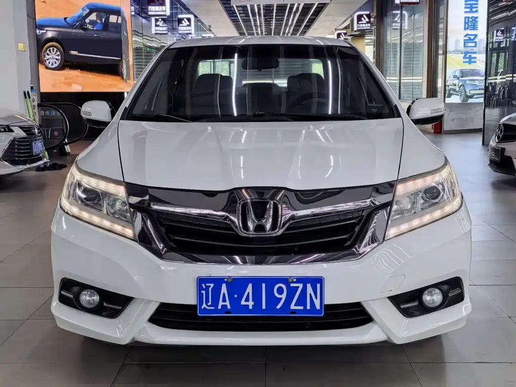 Lingpai 2013 1.8L automatic comfort version купить на сайте DeffCars
