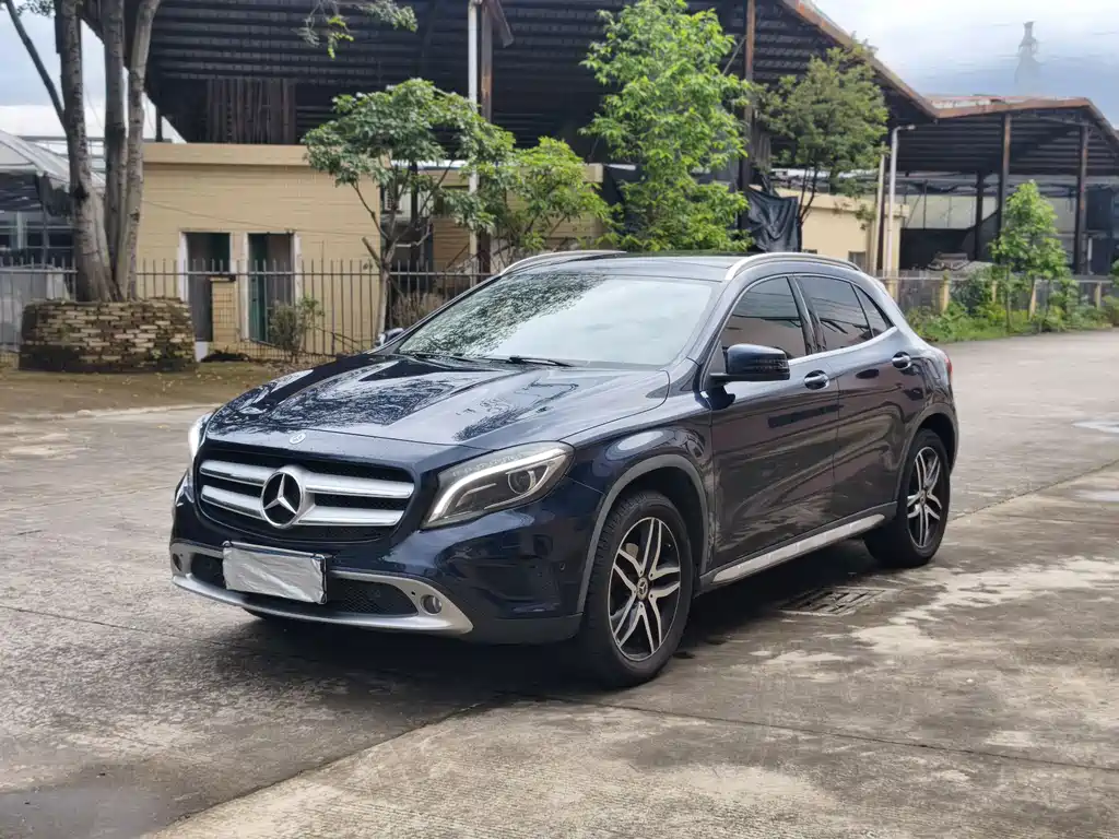 Mercedes GLA 2016 200 Fashion Edition купить на сайте DeffCars