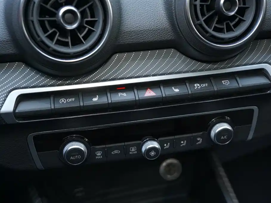 Audi Q2L 2020 35 TFSI Fashionable and Elegant купить на сайте DeffCars