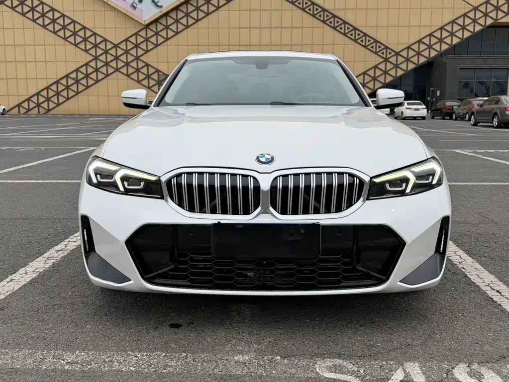 BMW 3 Series 2023 320Li M Sports Package купить на сайте DeffCars