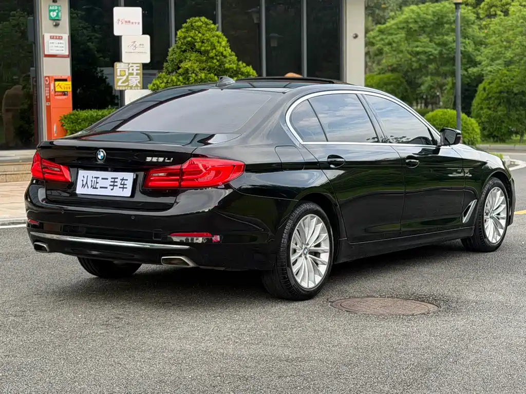 BMW 5 Series 2020 525Li Luxury Package купить на сайте DeffCars