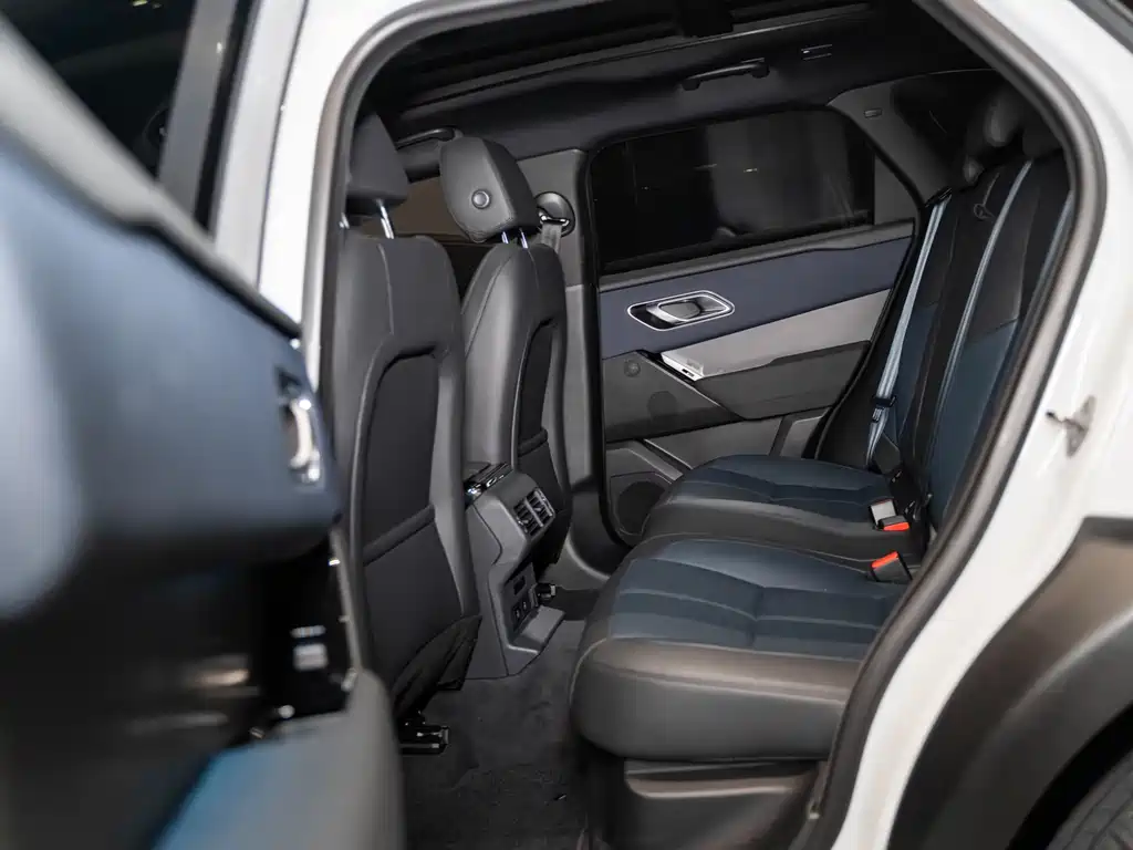 Range Rover Velar 2024 Dynamic SE купить на сайте DeffCars