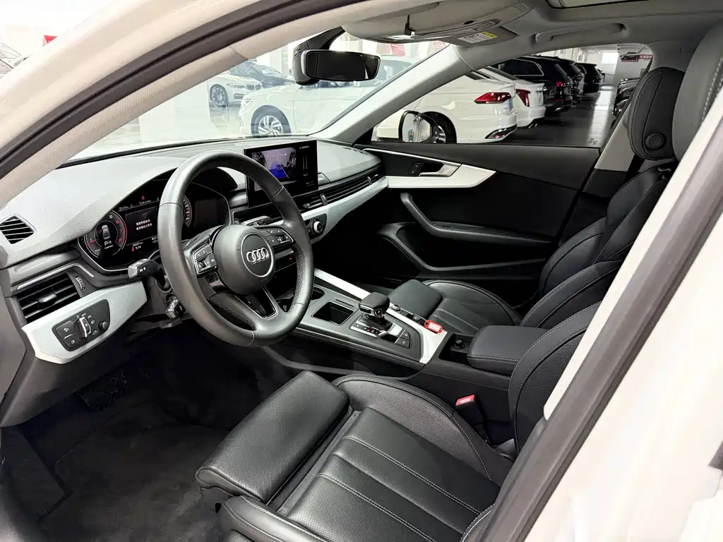 Audi A4L 2022 40 TFSI Fashionable and Dynamic купить на сайте DeffCars