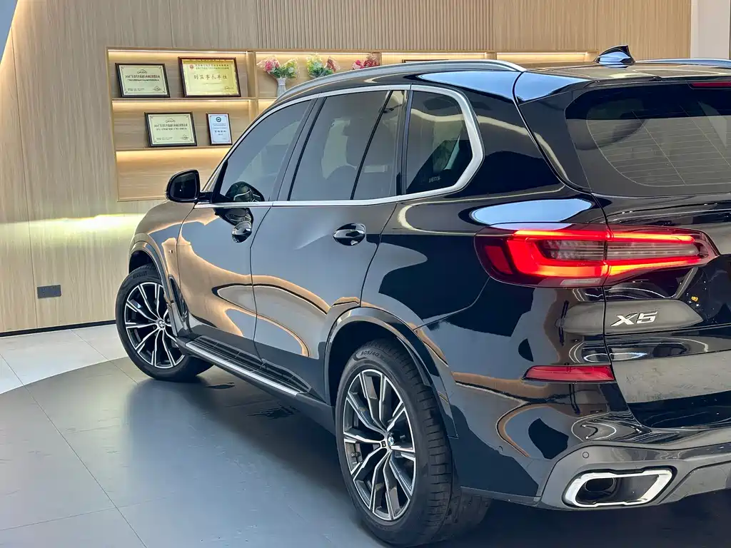 BMW X5 (Imported) 2021 xDrive30i M Sports Package купить на сайте DeffCars