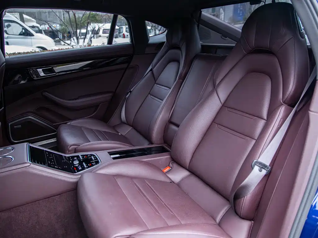Panamera 2019 Panamera 4 Executive Extended Edition 2.9T купить на сайте DeffCars