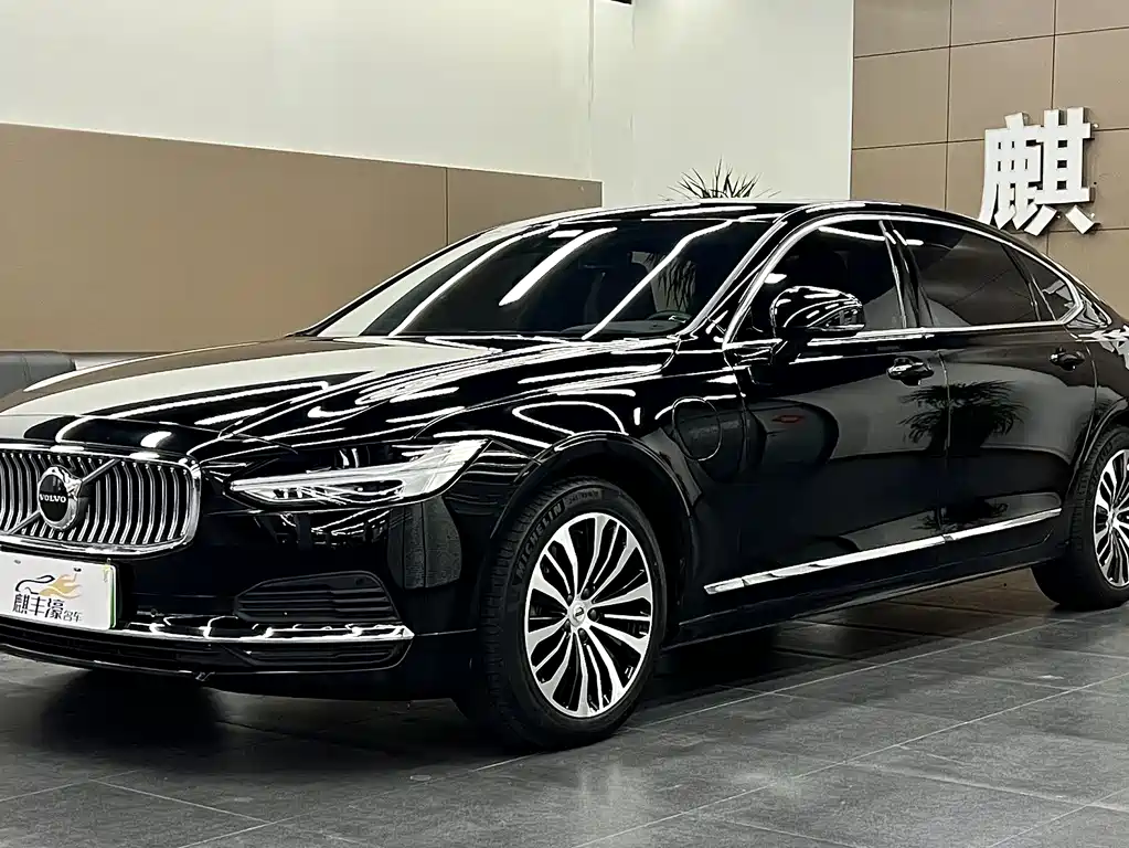 Volvo S90 plug-in hybrid 2024 plug-in hybrid four-wheel drive long range Zhiyi luxury version купить на сайте DeffCars