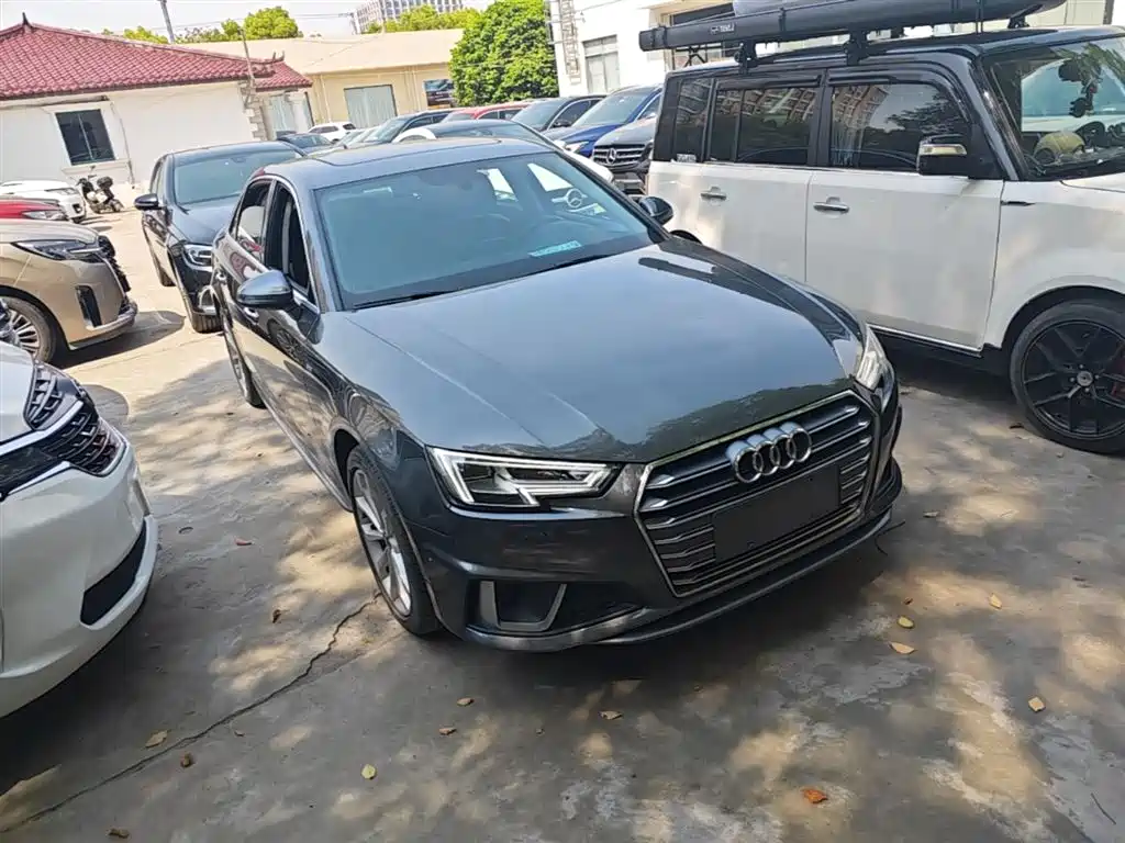 Audi A4L 2019 40 TFSI Fashion Type National VI купить на сайте DeffCars