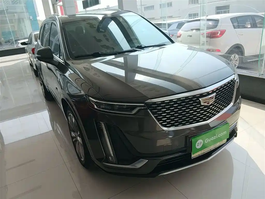 Cadillac XT6 2020 28T six-seat luxury model купить на сайте DeffCars