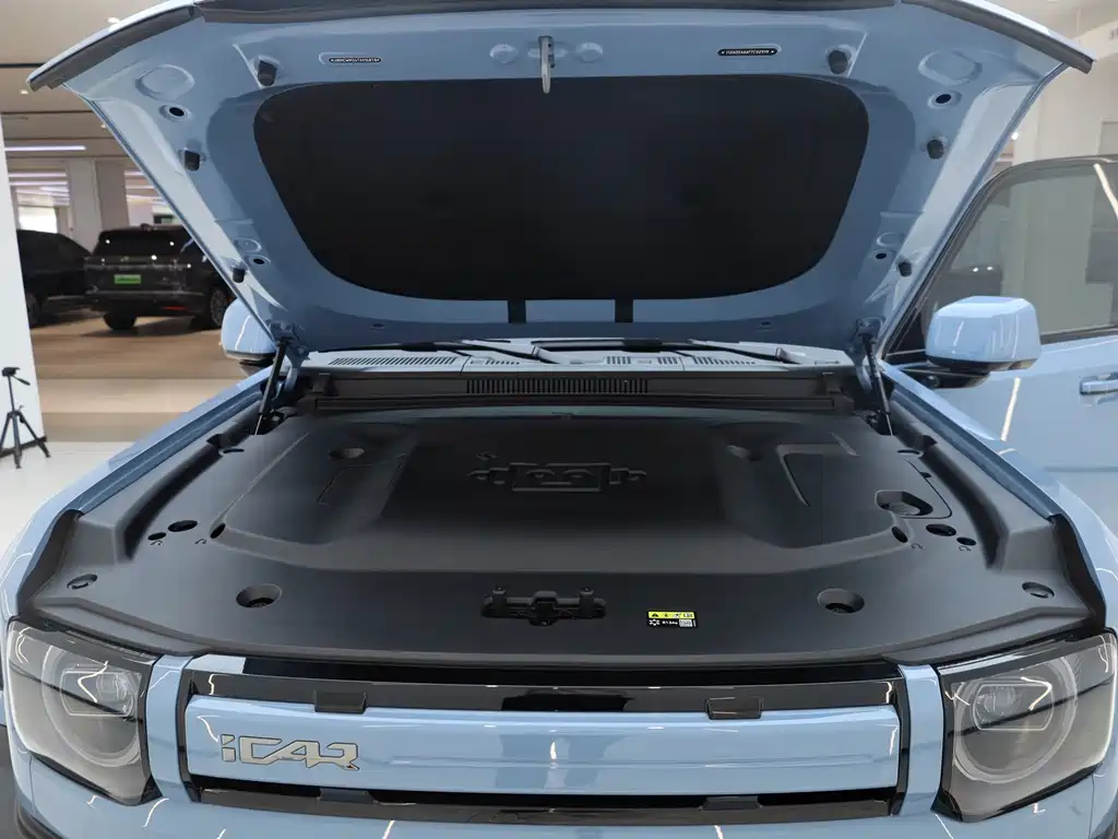 iCAR V27 2026 200KM four-wheel drive Falcon 700 купить на сайте DeffCars