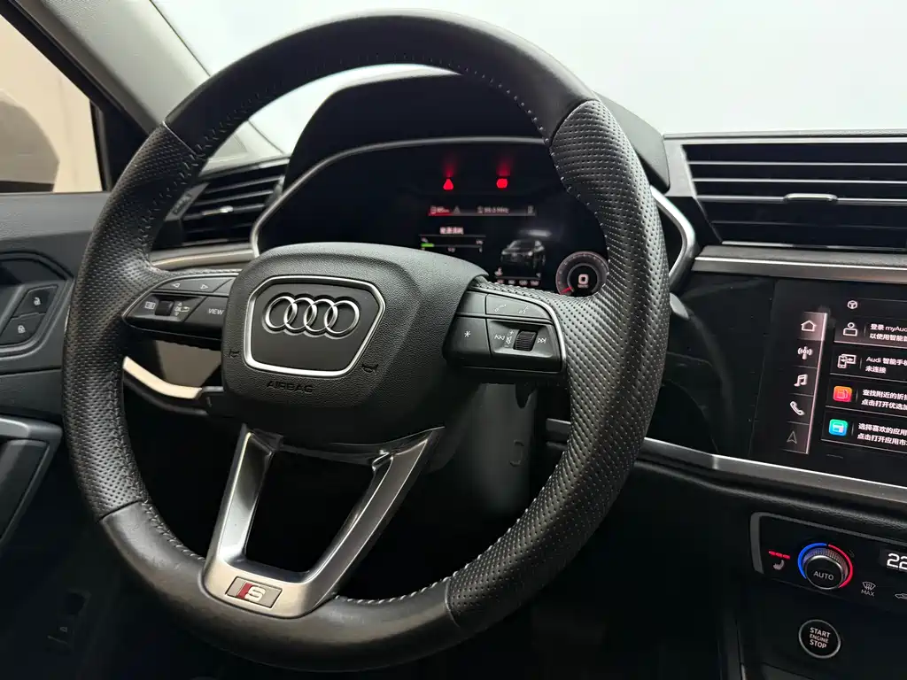 Audi Q3 Sportback 2022 35 TFSI Enterprising купить на сайте DeffCars