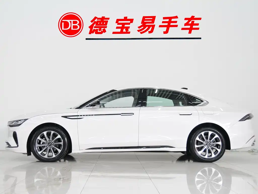 Lincoln Z 2024 2.0T Premium Edition купить на сайте DeffCars