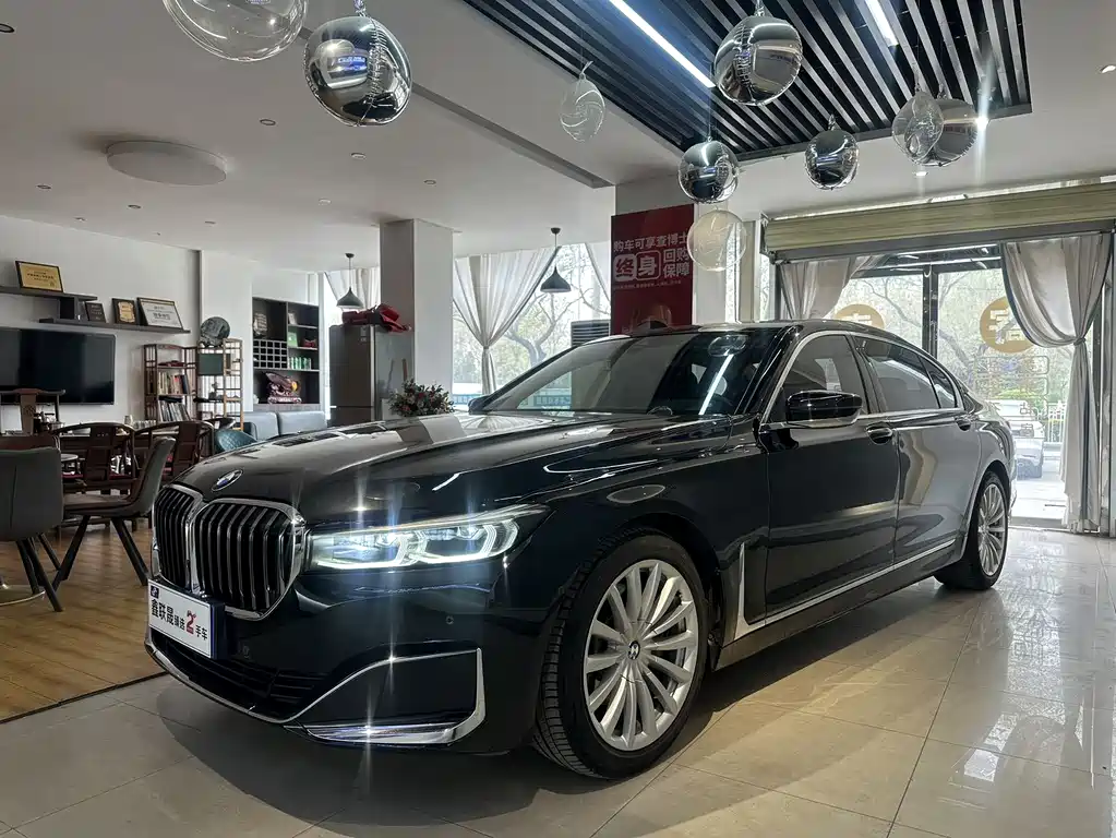 BMW 7 Series 2019 facelift 730Li luxury package купить на сайте DeffCars