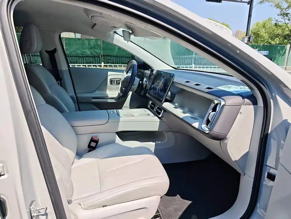 Leapmo B01 2025 550 Comfort Edition купить на сайте DeffCars