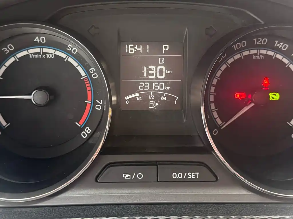 Kamiq 2021 1.5L automatic comfort version купить на сайте DeffCars