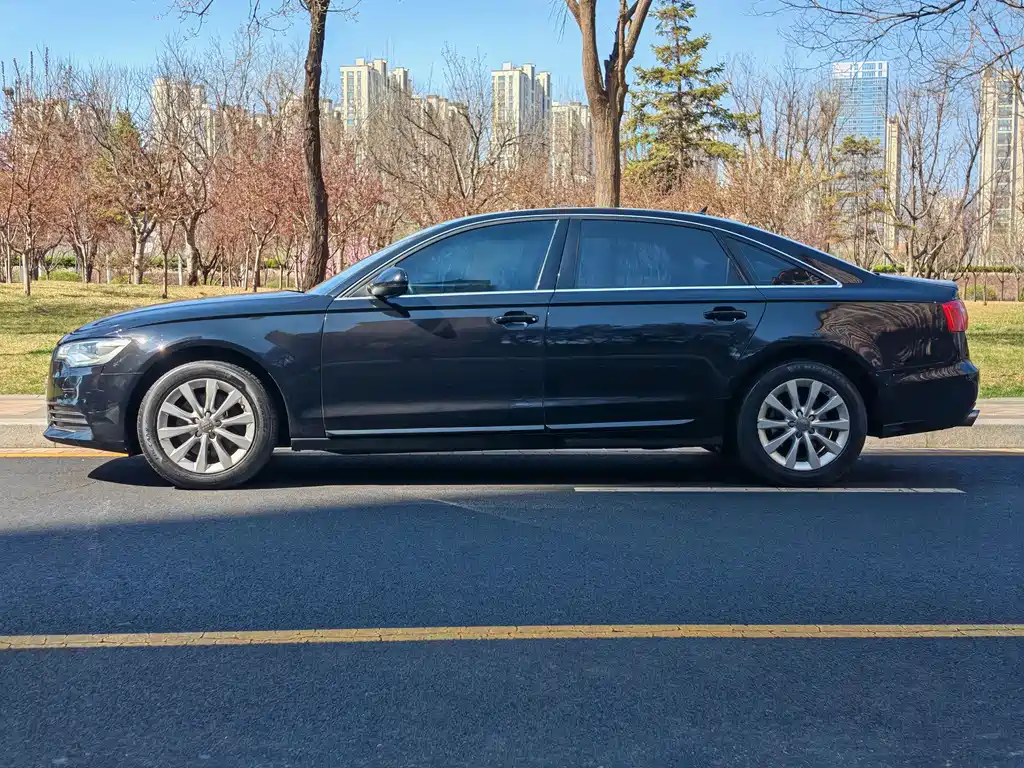 Audi A6L 2014 TFSI standard model купить на сайте DeffCars