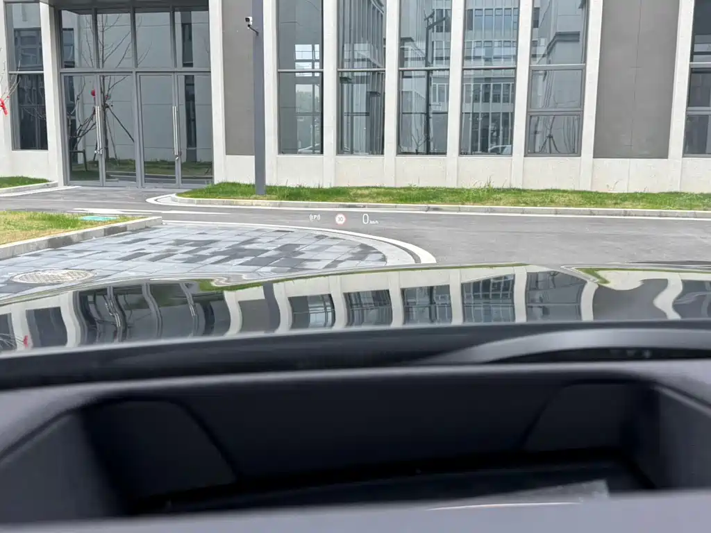BMW 7 Series 2023 740Li Exclusive M Sports Package купить на сайте DeffCars
