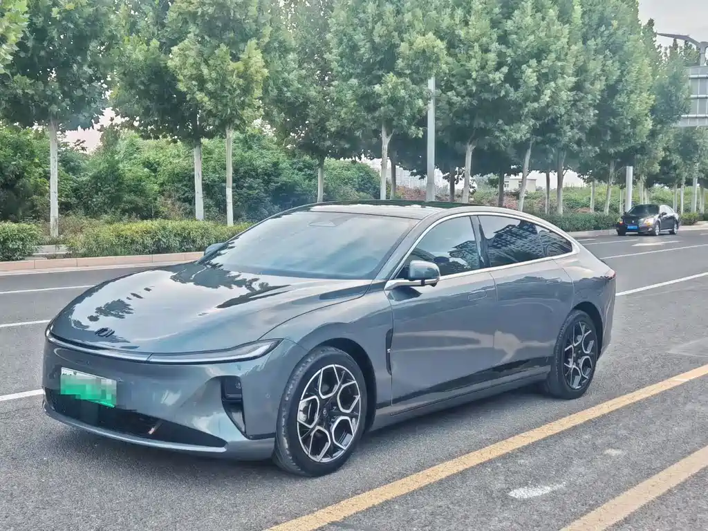 Changan Qiyuan A07 2025 Blue Whale pure electric version 710 flagship model купить на сайте DeffCars