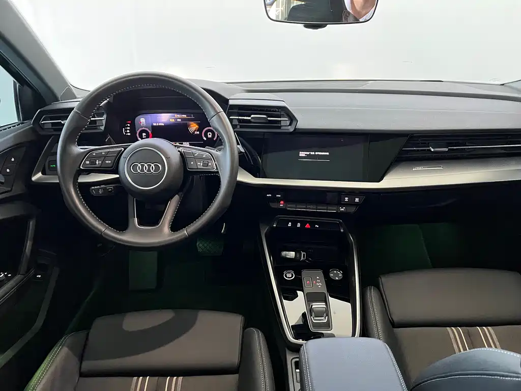 Audi A3 2024 Sportback 35 TFSI stylish and sporty купить на сайте DeffCars