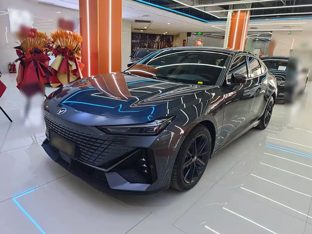 Changan UNI-V 2024 1.5T noble sports model купить на сайте DeffCars