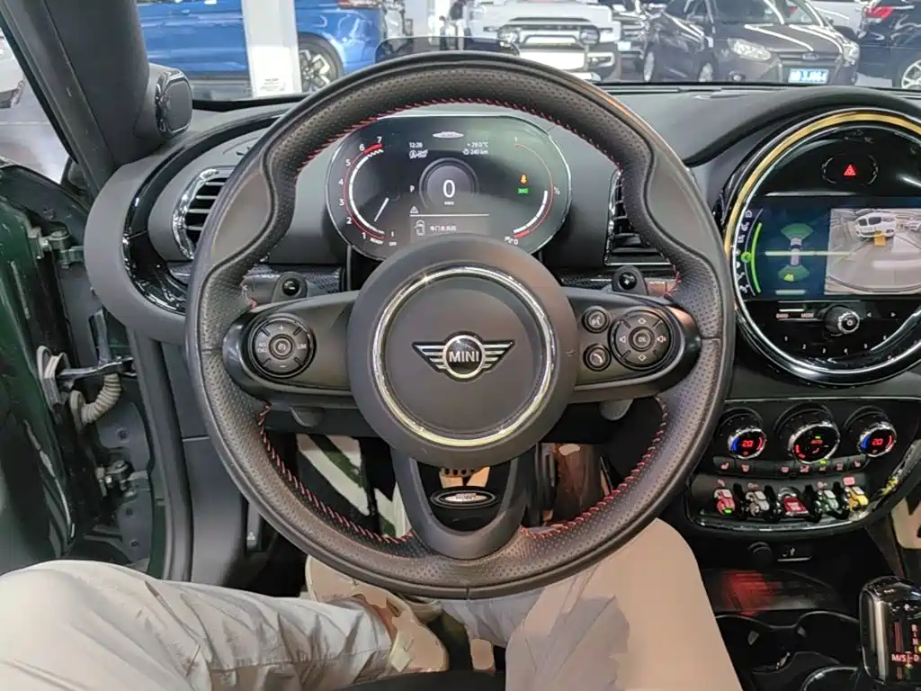 MINI JCW CLUBMAN 2021 2.0T JOHN COOPER WORKS ALL- купить на сайте DeffCars