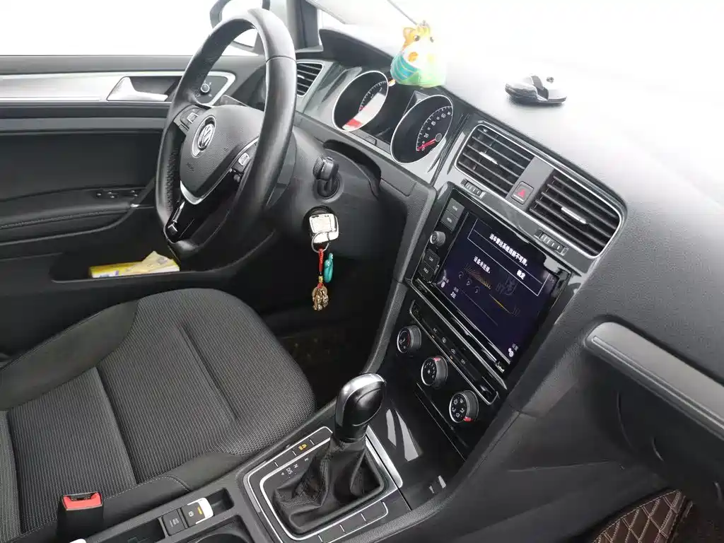 Golf 2019 280TSI DSG comfort model National VI купить на сайте DeffCars