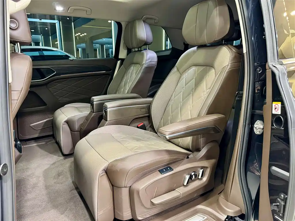 Weiran 2024 380TSI Premium Edition купить на сайте DeffCars