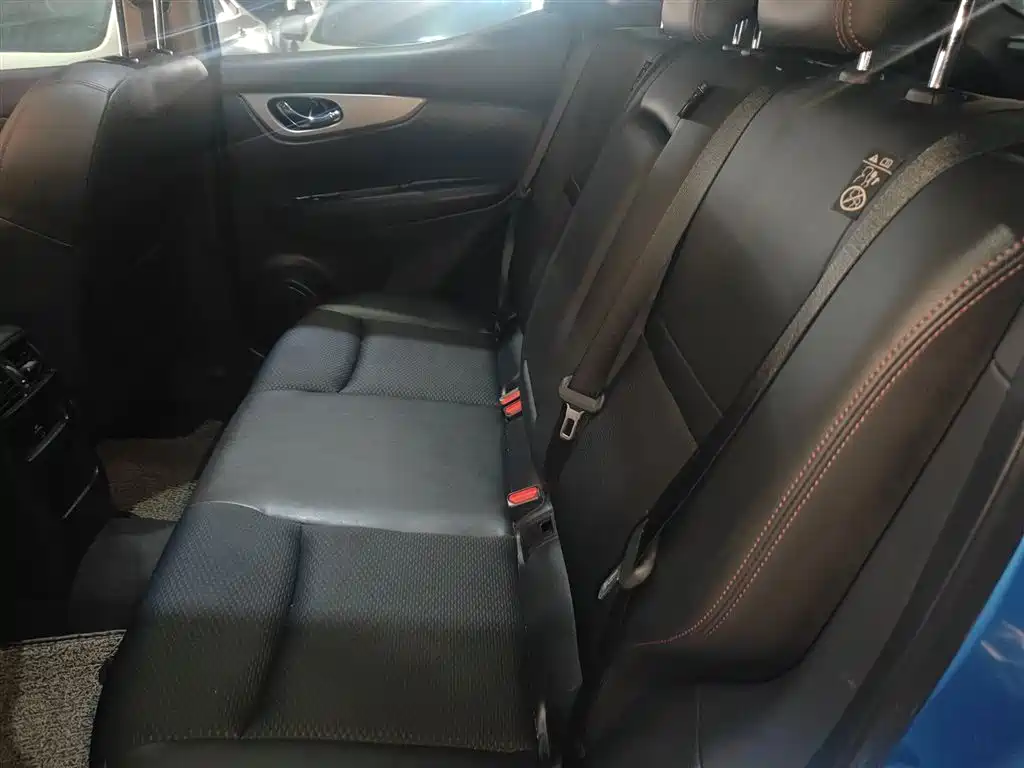 Qashqai 2019 2.0L CVT Deluxe Edition купить на сайте DeffCars