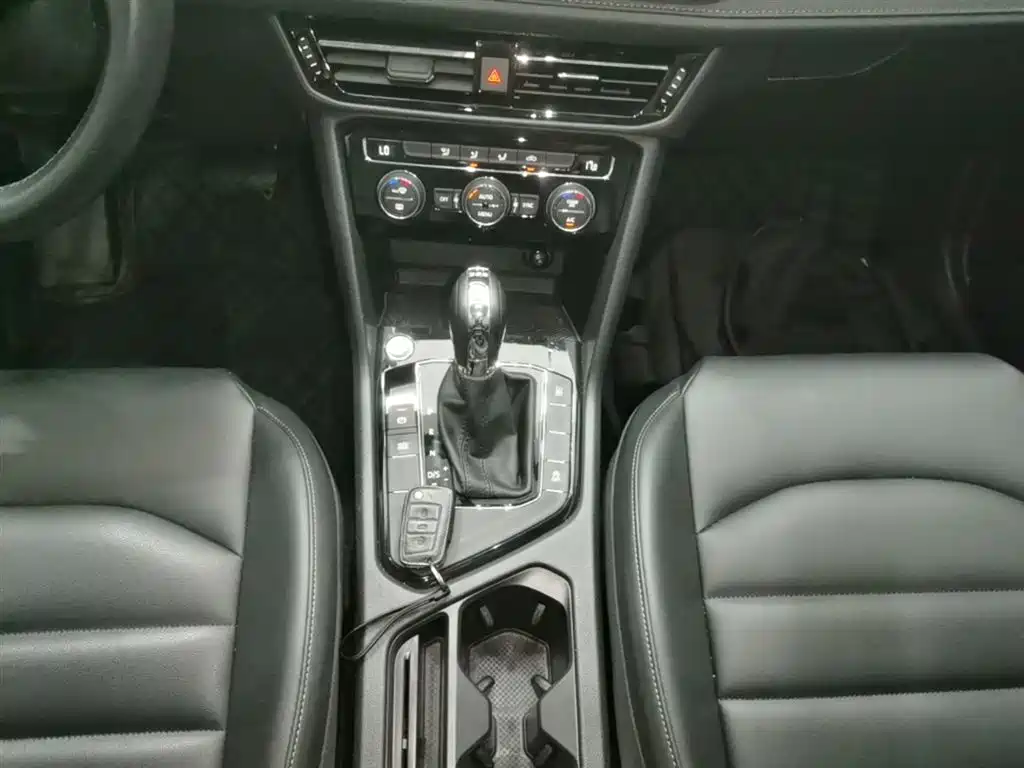 Tuyue 2020 280TSI 2WD Comfort Edition National VI купить на сайте DeffCars