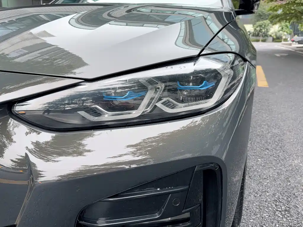 BMW 4 Series 2023 425i Convertible M Sports Night Package купить на сайте DeffCars
