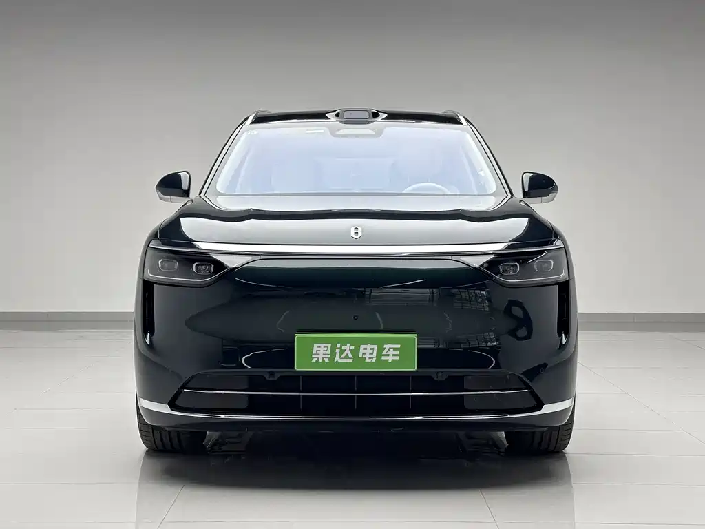 Wenjie M8 2025 extended range Max+ version 53.4kWh 6-seater version купить на сайте DeffCars