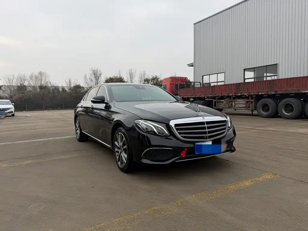 Mercedes-Benz E-Class 2016 E 200 L купить на сайте DeffCars